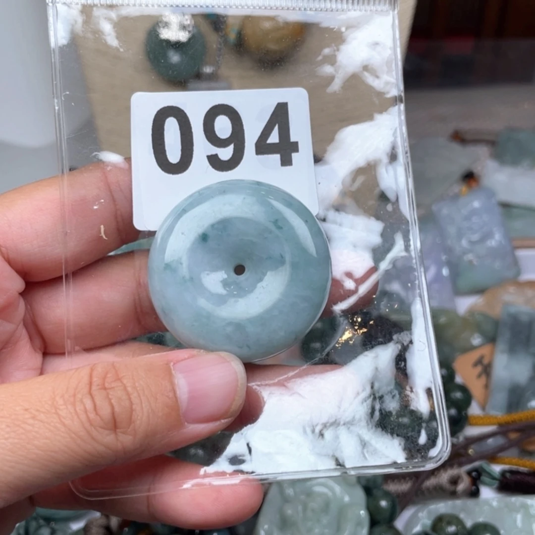 【闪购商品】翡翠颈饰未镶嵌紫**主翡翠