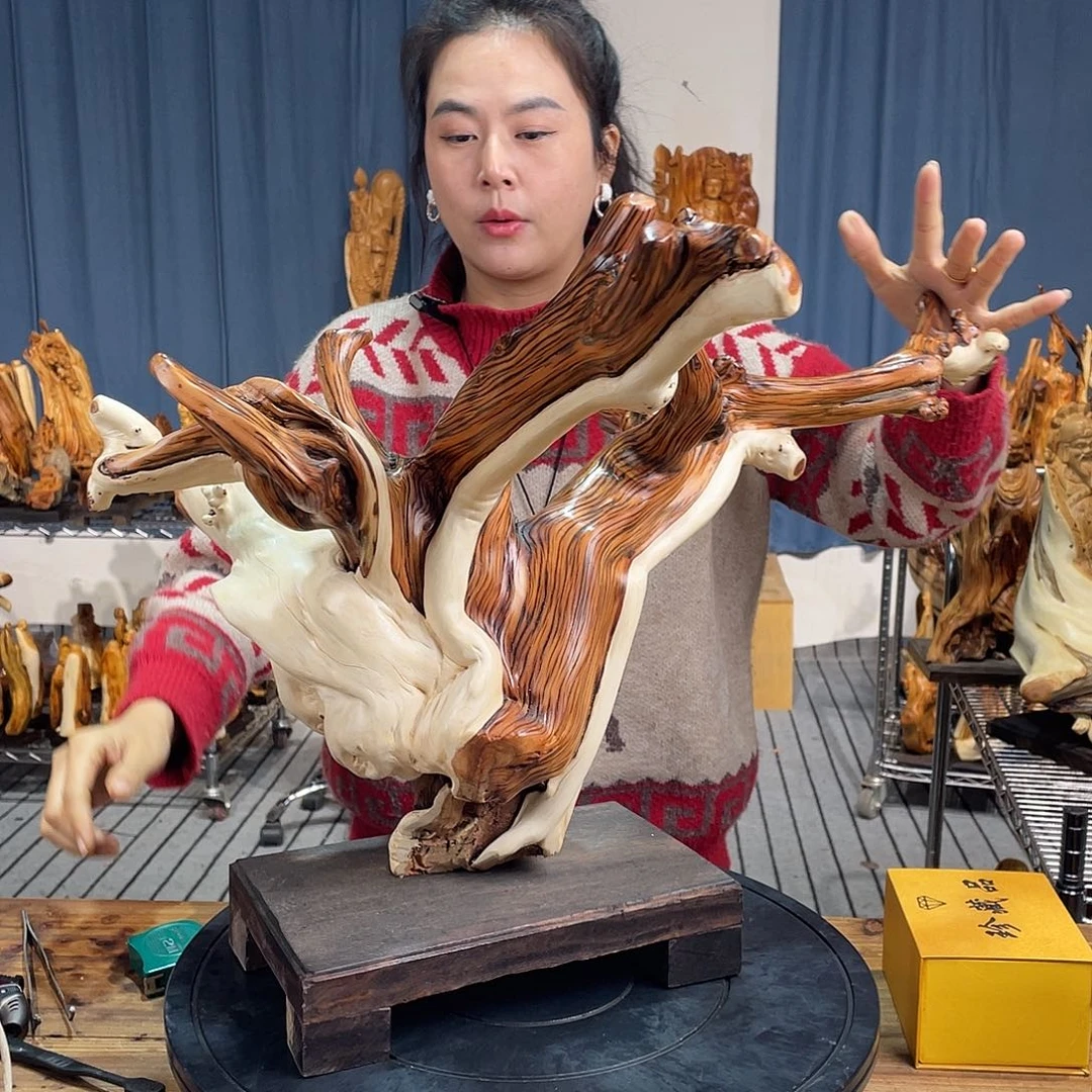 柏木（崖柏）随型艺术根雕