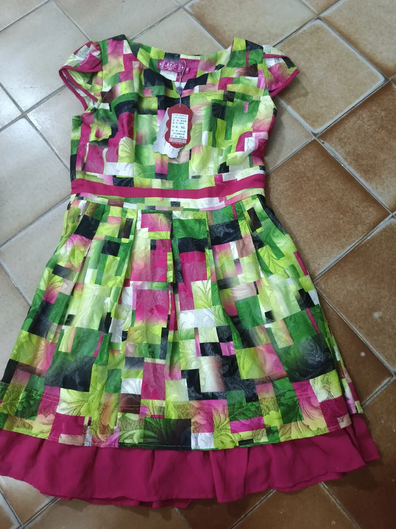 连衣裙  65的棉  收腰气质款   侧边拉链