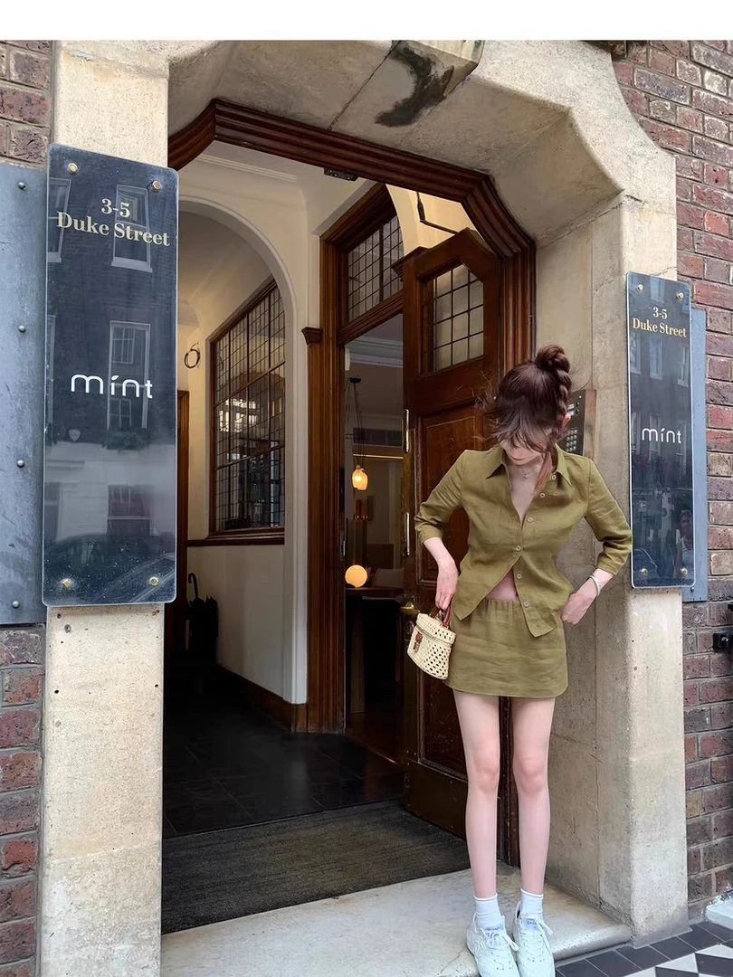 早秋森系少女套装减龄两件套女装收腰长袖衬衫上衣半身裙 00021