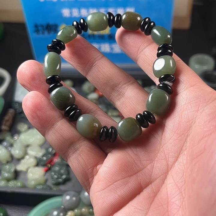 和田玉未镶嵌珠宝半成品