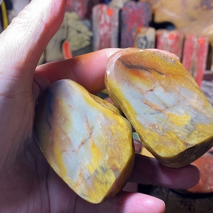 昌化鸡血石昌化石