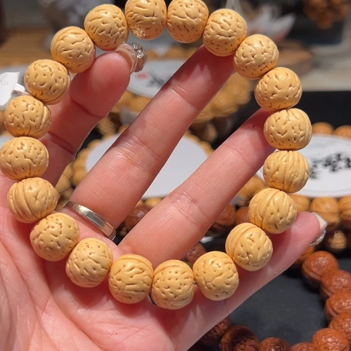 相***、手串桃核5精品玉兔13.5