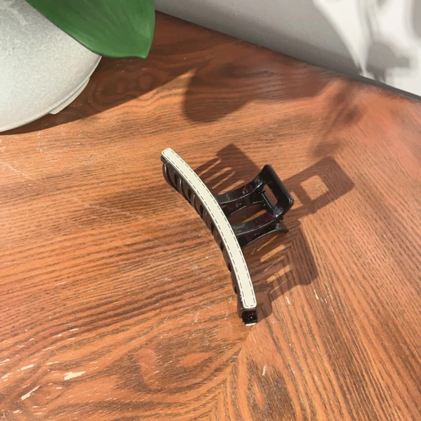 【四姐家】黑白大发卡