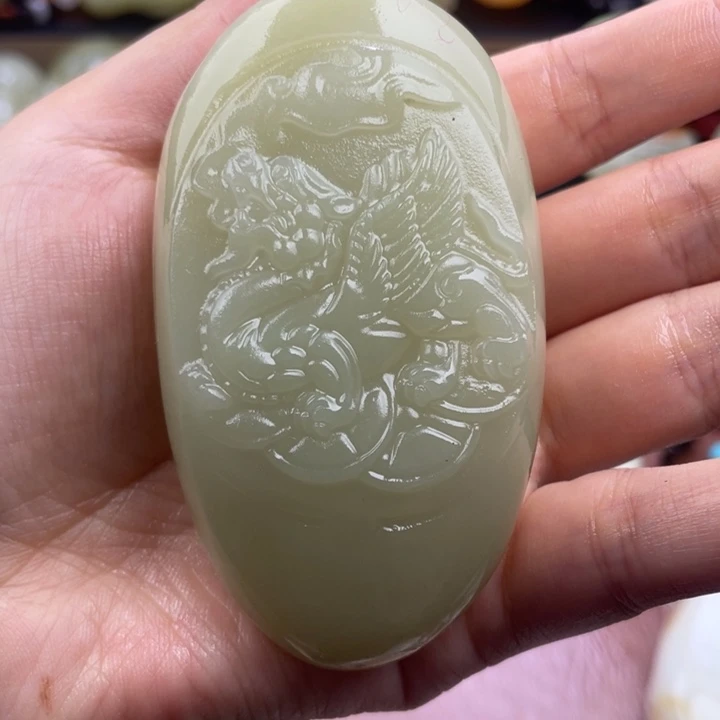 小***童石材天然古青石手把件