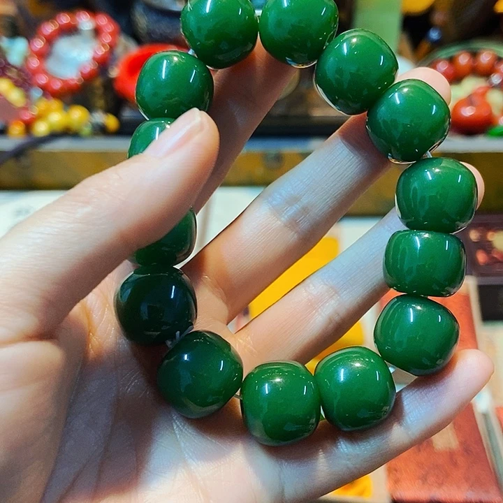 和田玉（碧玉）颈饰未镶嵌