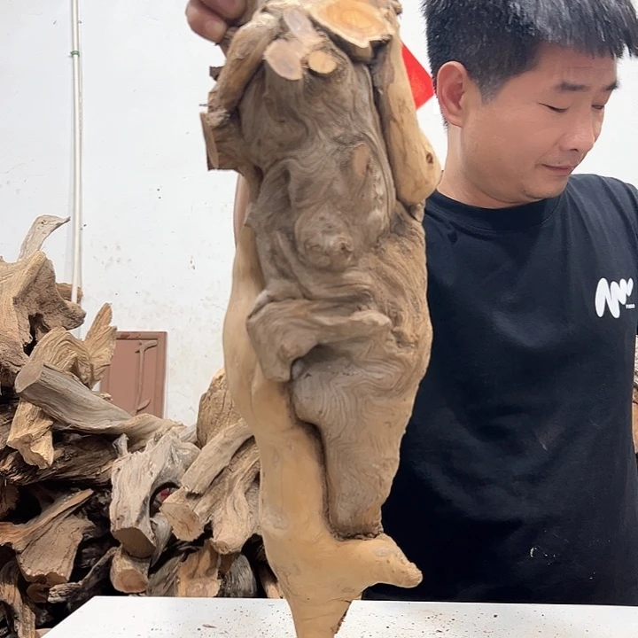 柏木尘**士我们的生活是以自己为中心