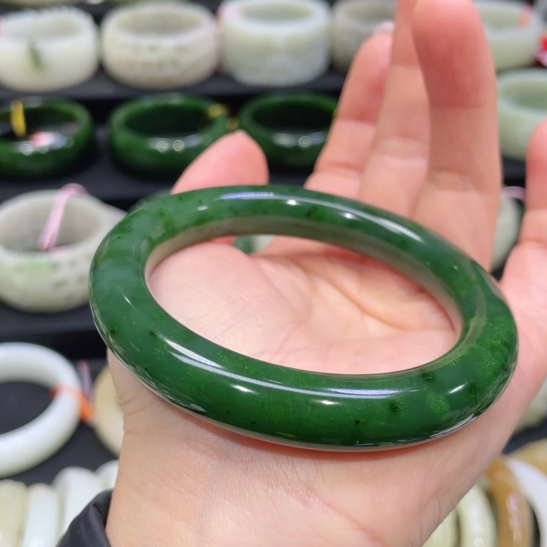 未镶嵌手镯和田玉47