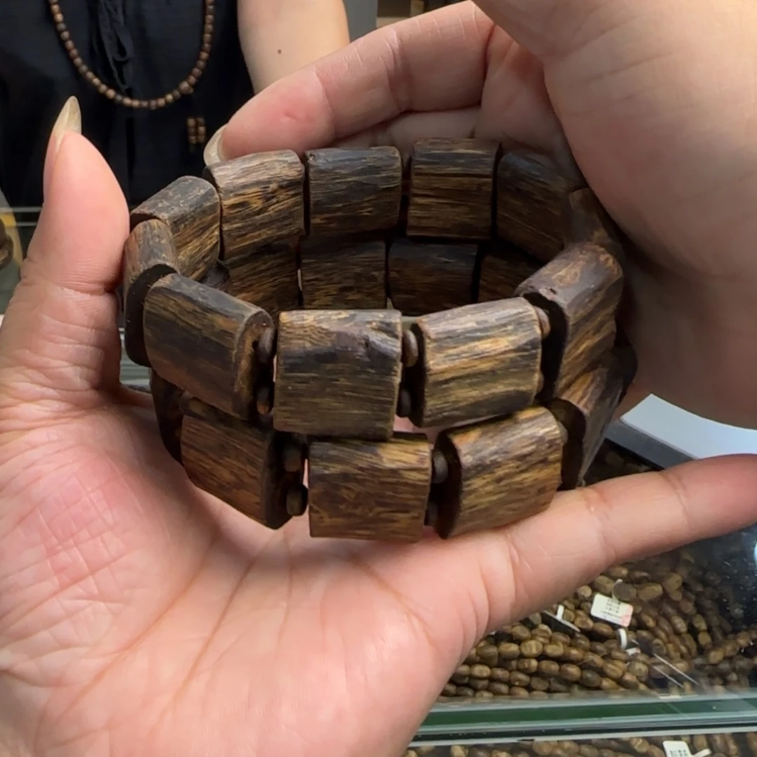 沉香手串多样性发1条手牌紫棋高货28克