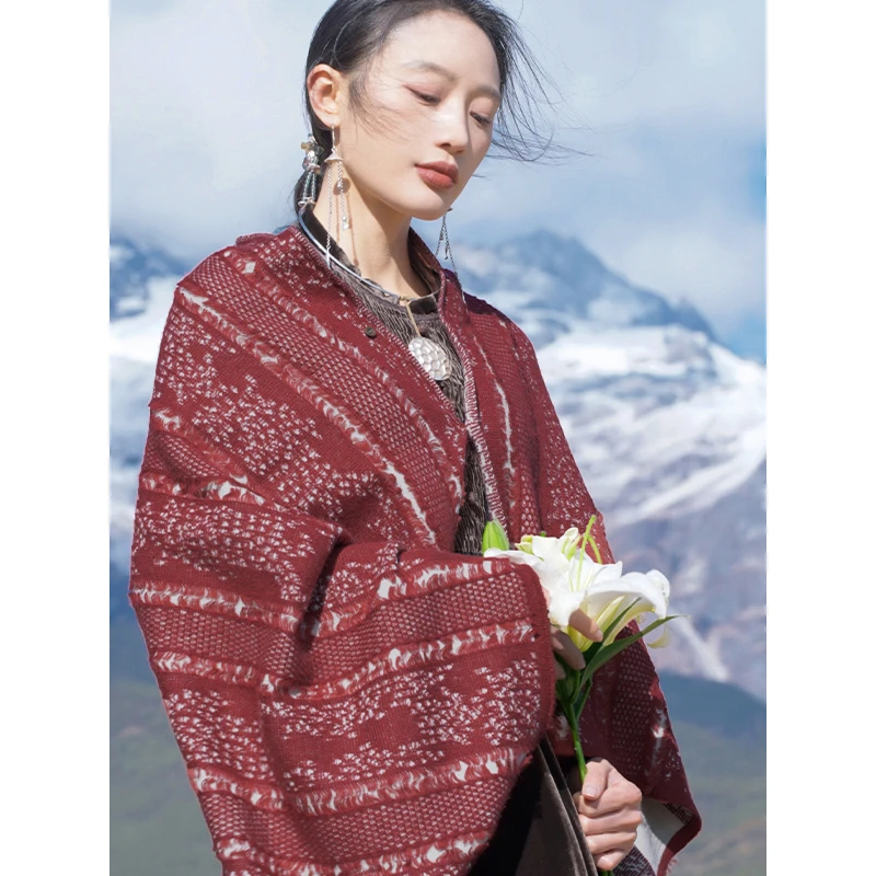 游尘衣物/茵披肩