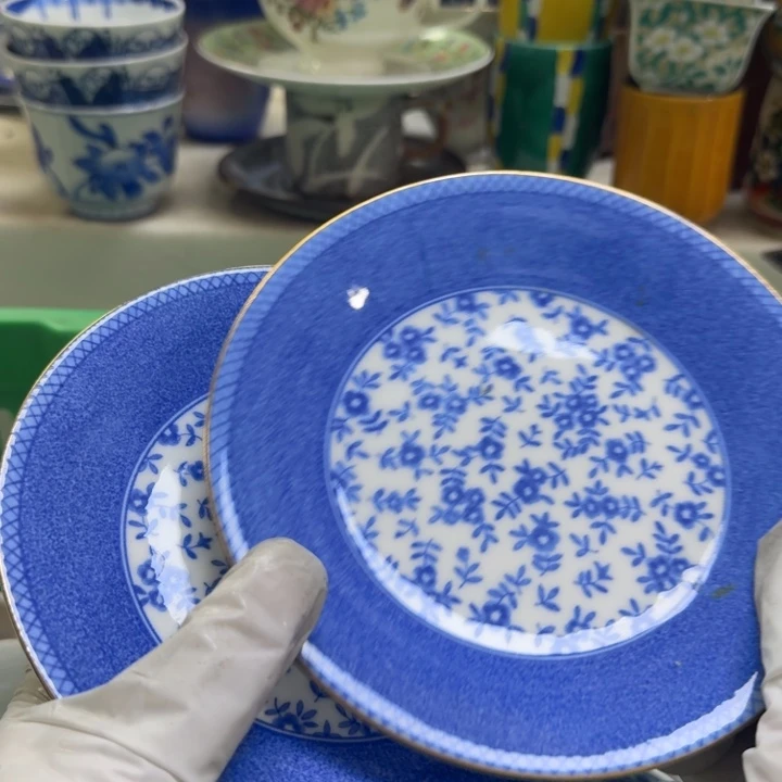 瓷片R***e开播啦…开播啦