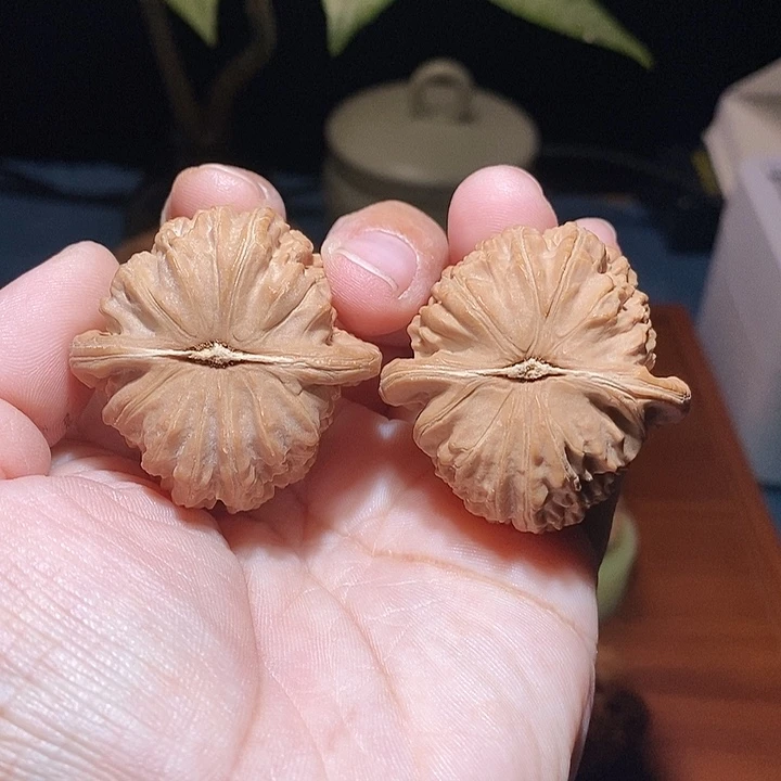 吊坠文玩核桃全品球白