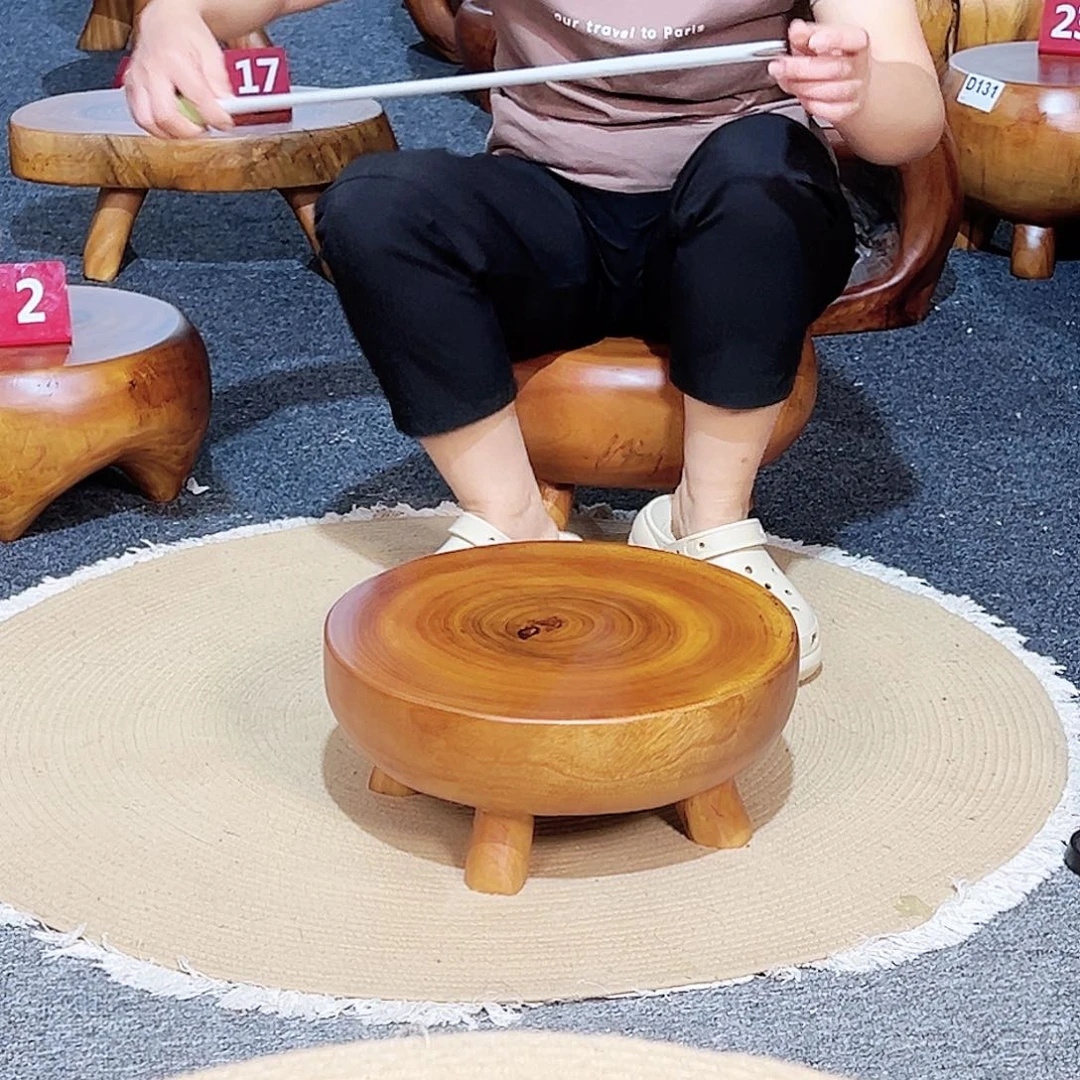 18 号香樟木尺寸：37-37-16cm