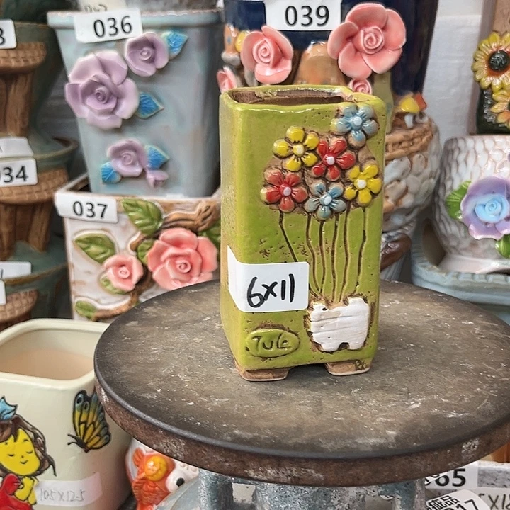 粗陶材质多肉花盆