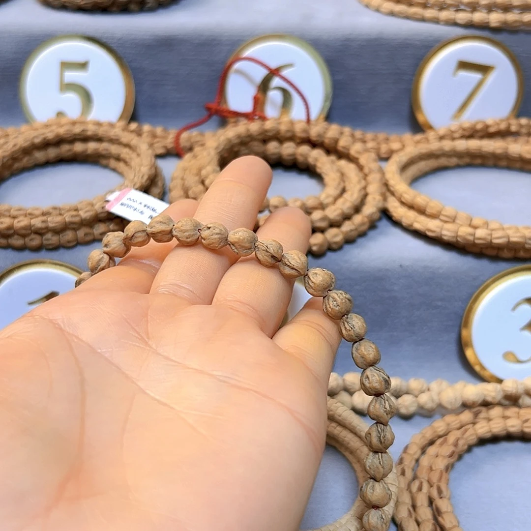 柏香籽/百香籽手串吉**父