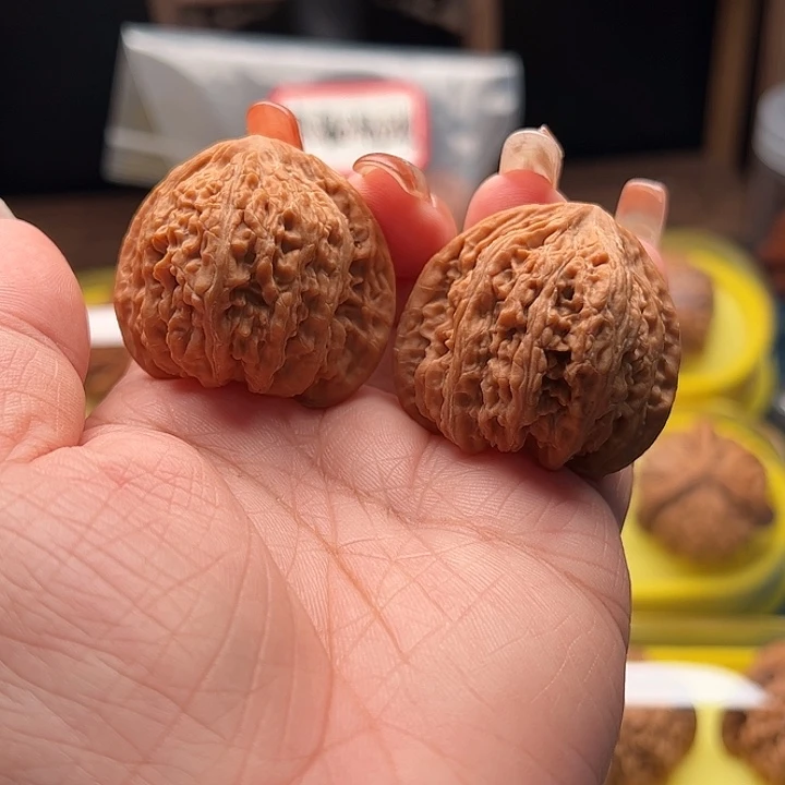 吊坠文玩核桃三角密纹 全品