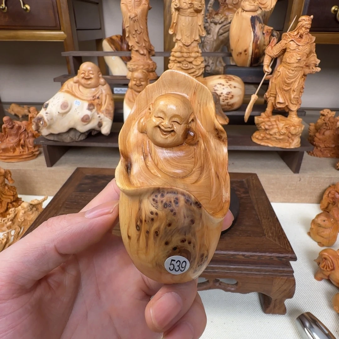 崖柏小木匠艺雕一物一拍