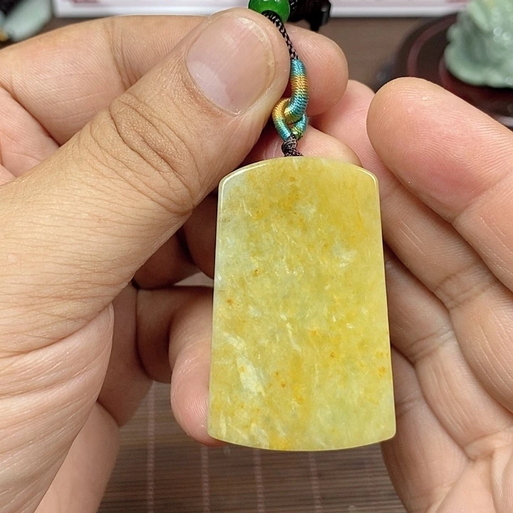 颈饰未镶嵌翡翠天然翡翠玉A货配证书