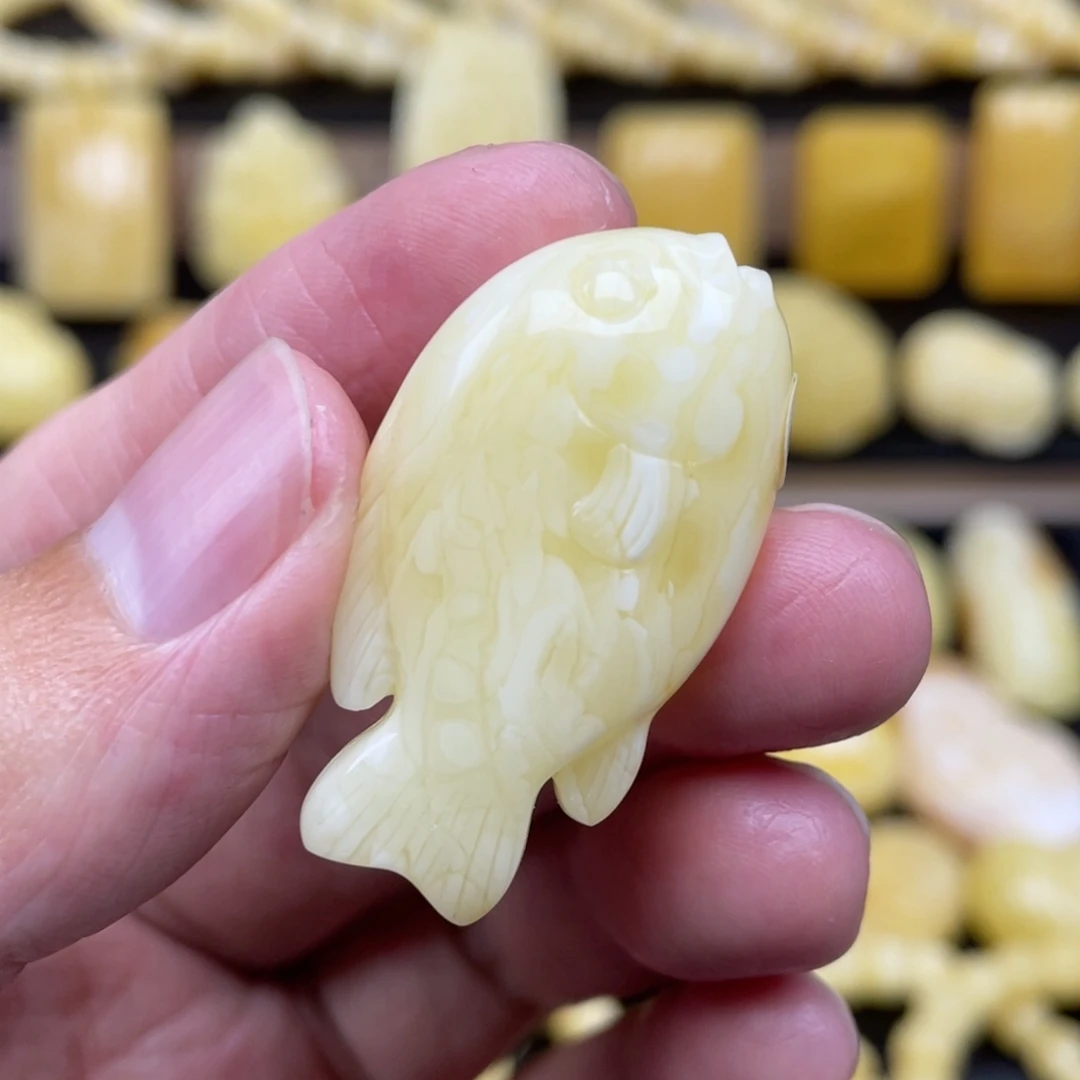 琥珀未镶嵌裸石琥珀蜜蜡