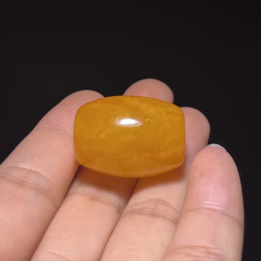 天然蜜蜡精工打磨蜡质油润饱满蜡实焦皮橘红花蜡桶珠2.0孔6.57克