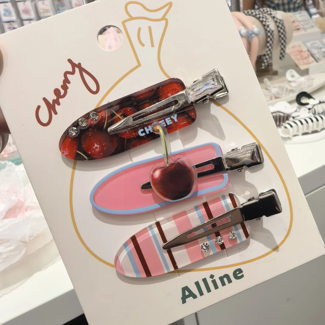 C268红色小樱桃闪闪无痕夹一卡三个