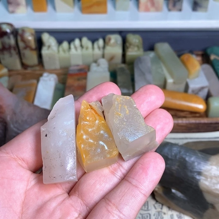 昌化石印石贺*?龙泉晶