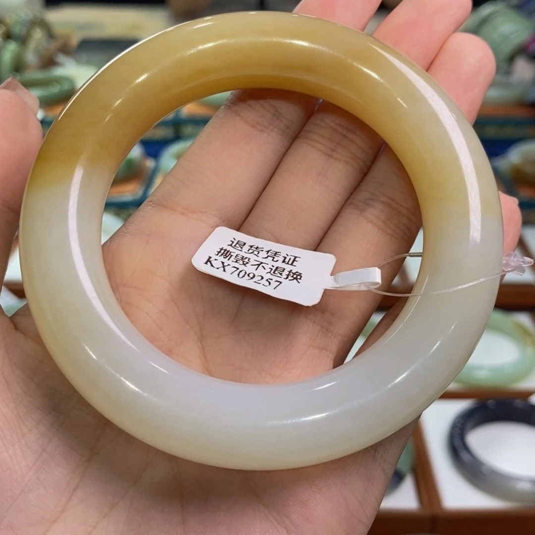 未镶嵌手镯和田玉且末糖白大胖圆60/61