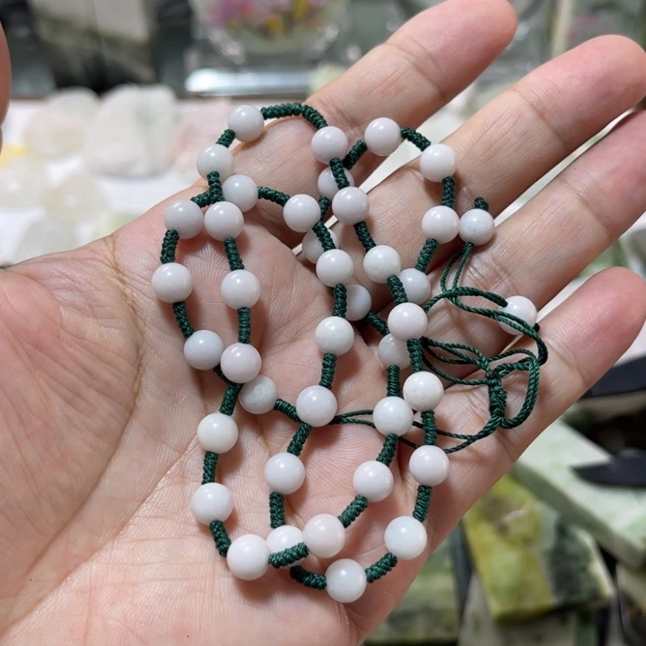 未镶嵌独山玉颈饰