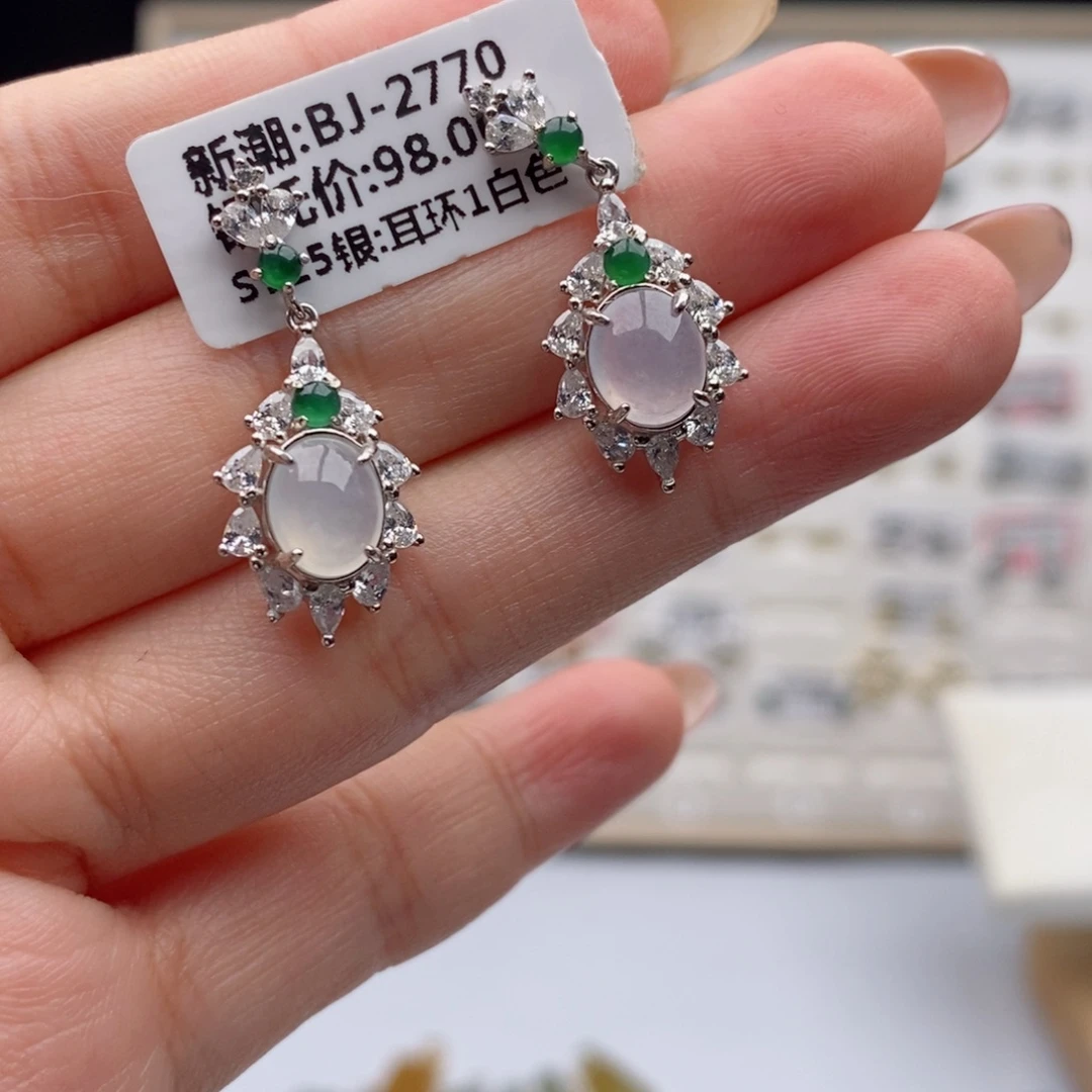 芊***迪翡翠银S925镶嵌戒指天然翡翠
