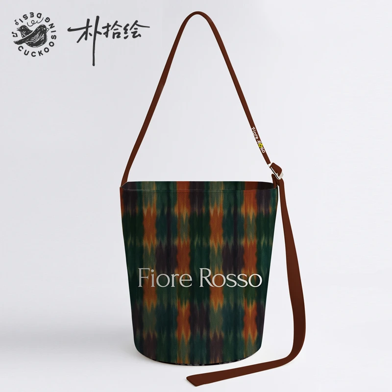 插画师原创x联名/ 伊卡特风2 斜跨水桶包小众文艺大容量单肩女包