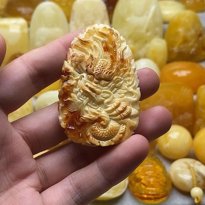 琥珀颈饰未镶嵌琥珀蜜蜡吊坠