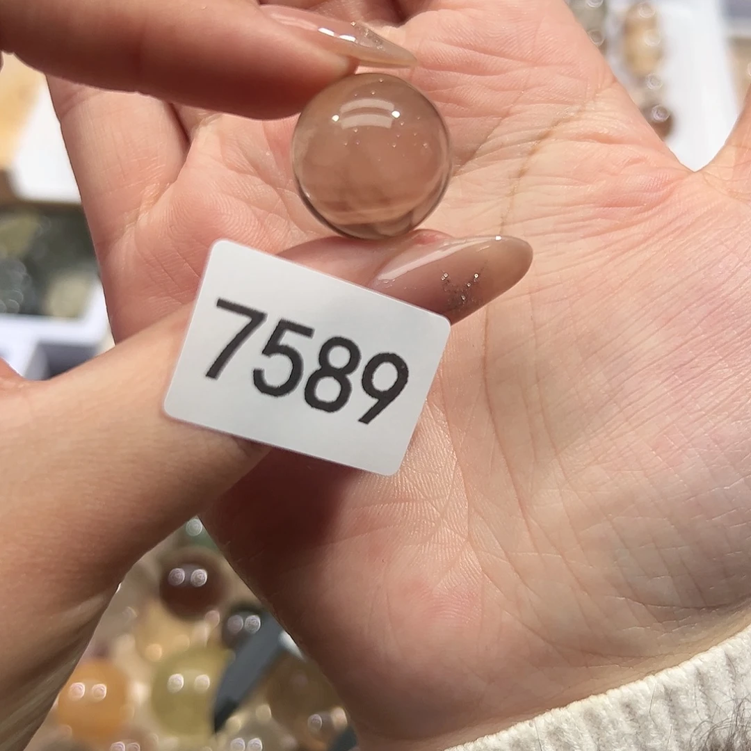 未镶嵌大型摆件（非配饰）水晶