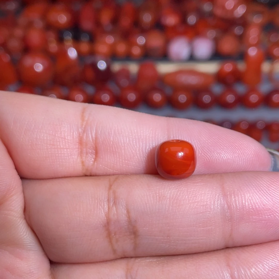 南红玛瑙未镶嵌瓦西老型卡9×8