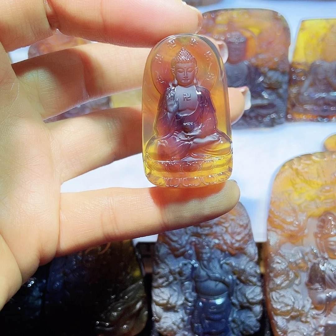 琥珀颈饰未镶嵌药师佛