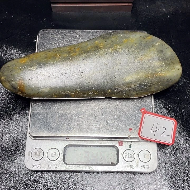 和田玉未镶嵌颈饰42