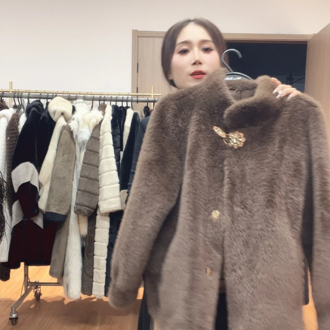 01号皮毛一体外套