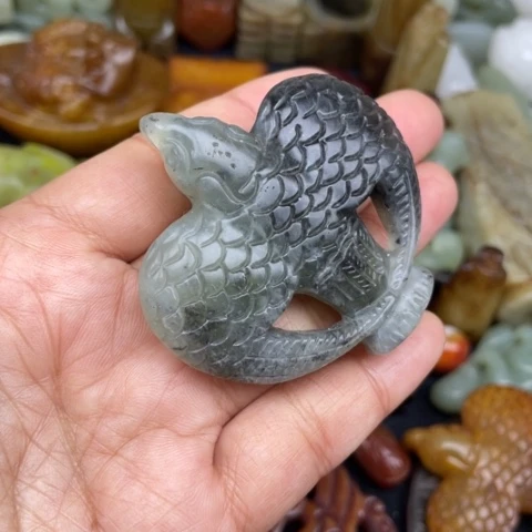 蛇纹石玉未镶嵌颈饰62