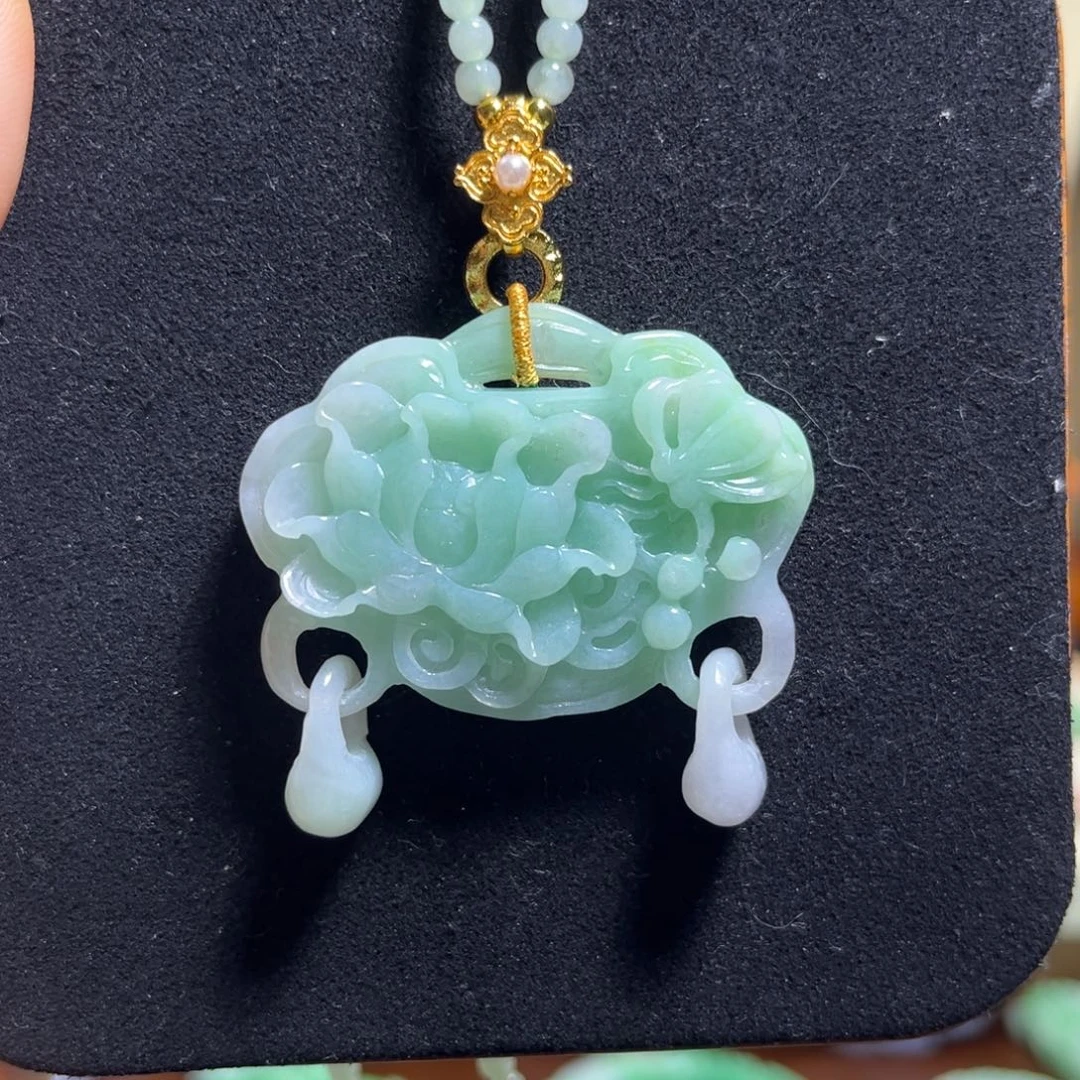 翡翠未镶嵌颈饰天然翡翠