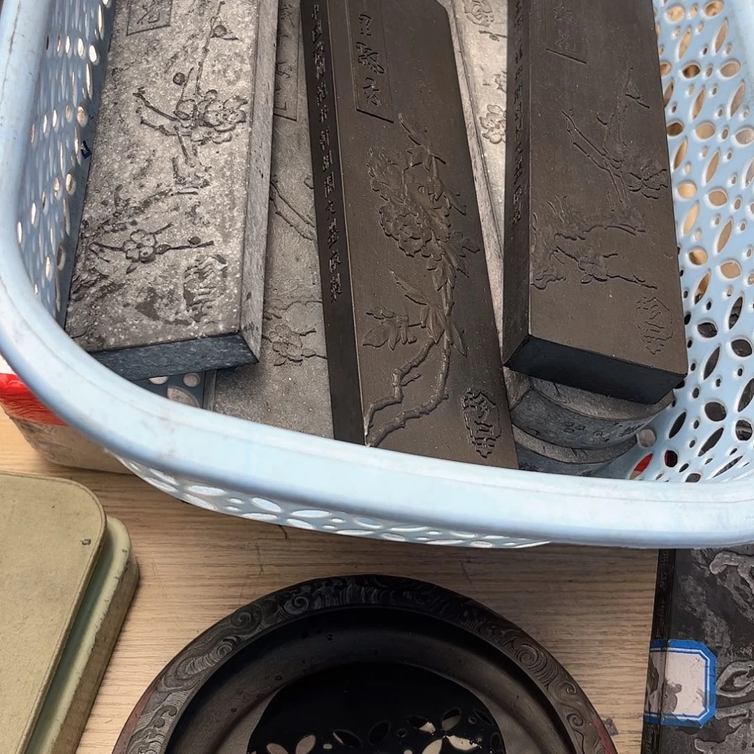 B***y哈哈哈哈哈哈哈哈哈哈