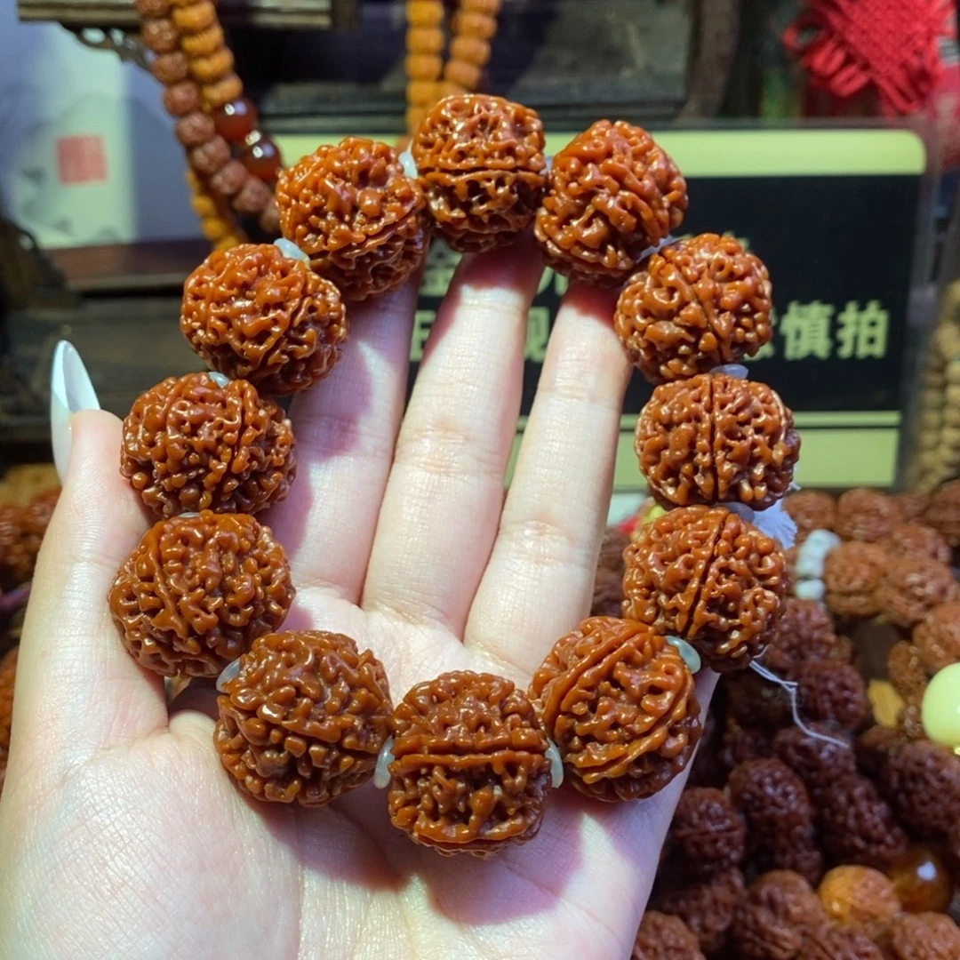 金刚菩提吊坠226原生态玉华