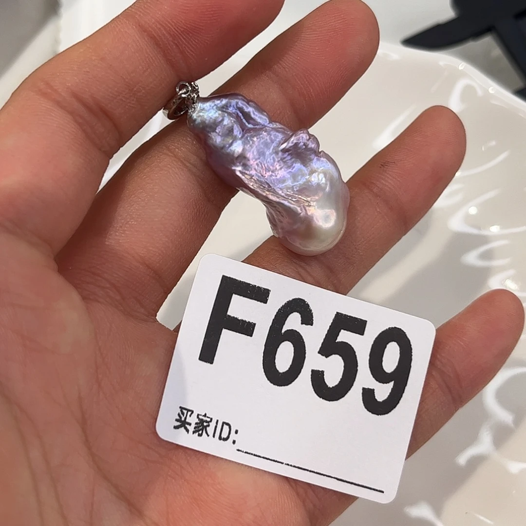 淡水珍珠合金耳饰