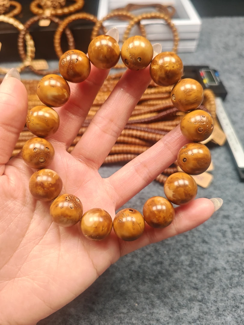 紫金鼠光珠绕指柔