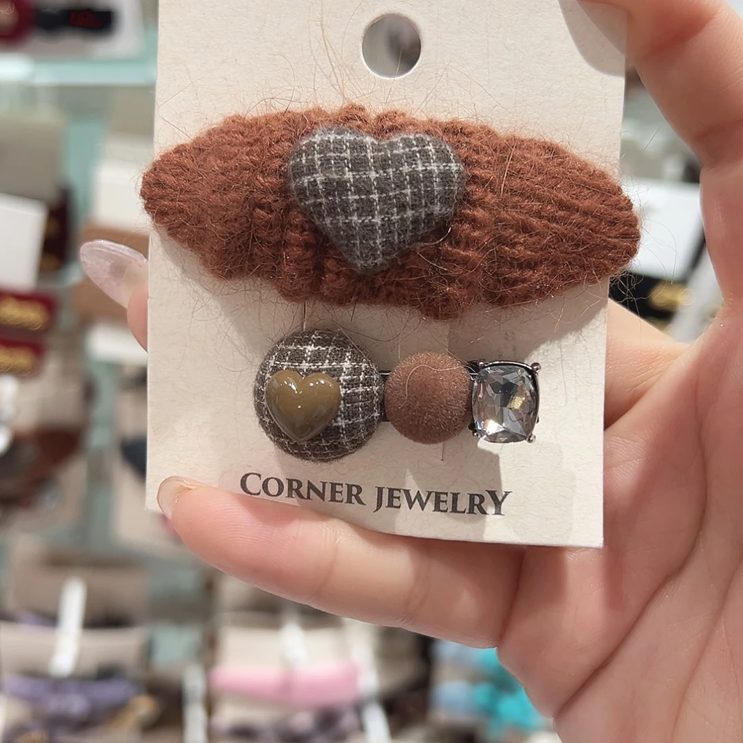 皮质铁合金橘咖色爱心对夹