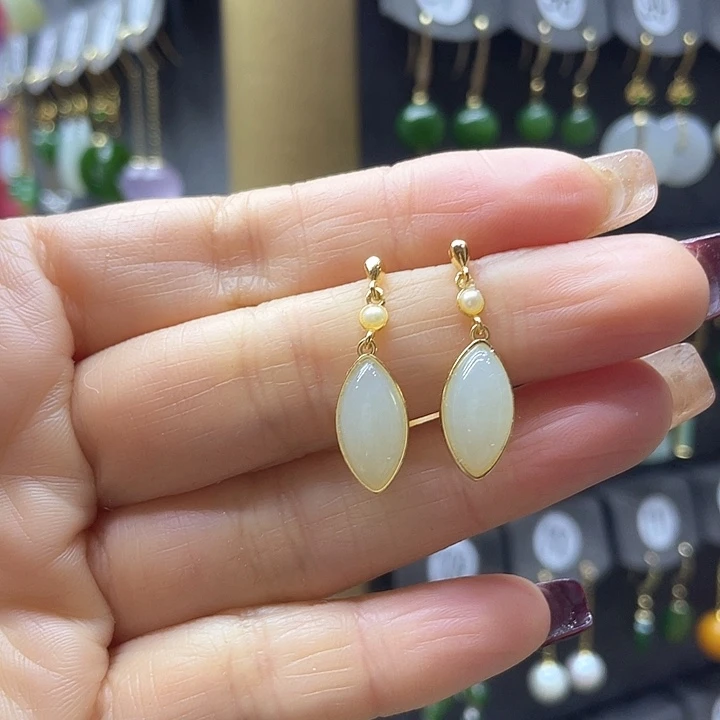 和田玉耳饰银S925镀金镶嵌