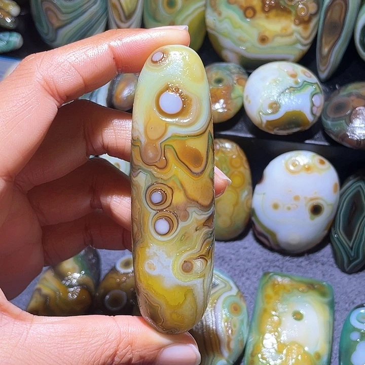 玛瑙/玉髓珠宝奇石未镶嵌