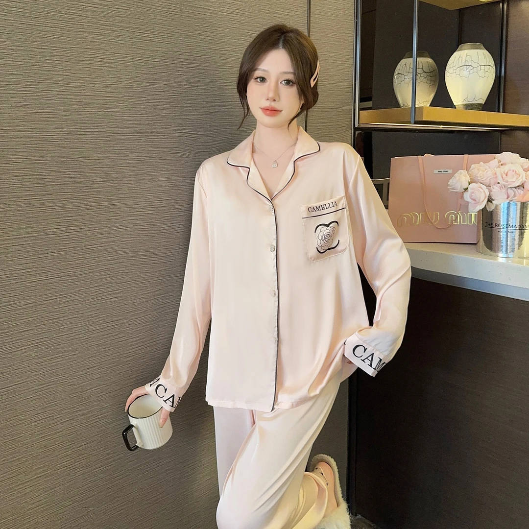 【001-099】长袖2025春夏女款冰雪丝新款胸垫两件套女士薄款宽松