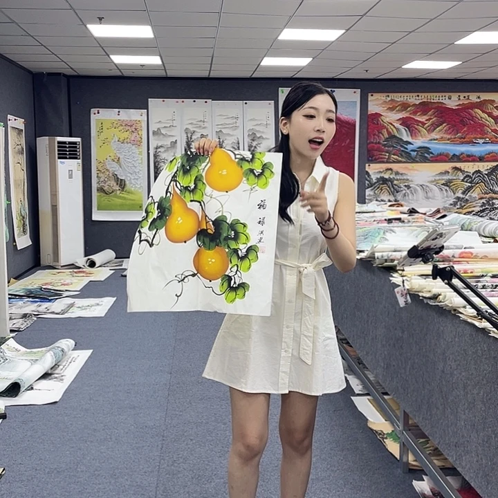 国画作品小姐姐放漏…