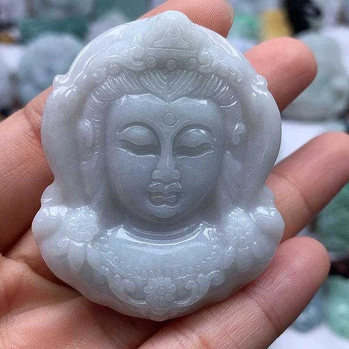 翡翠未镶嵌颈饰观音福利