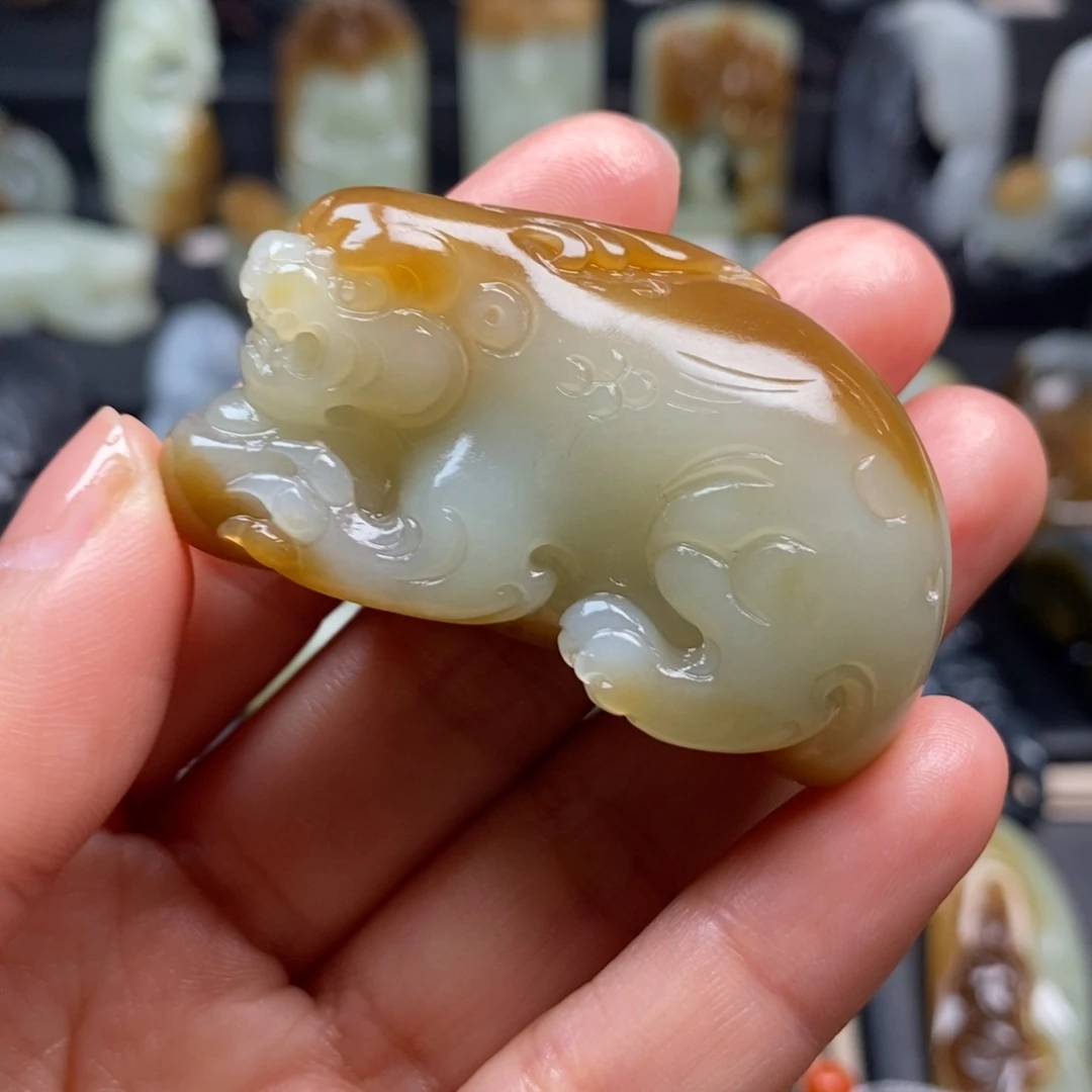 和田玉挂件未镶嵌