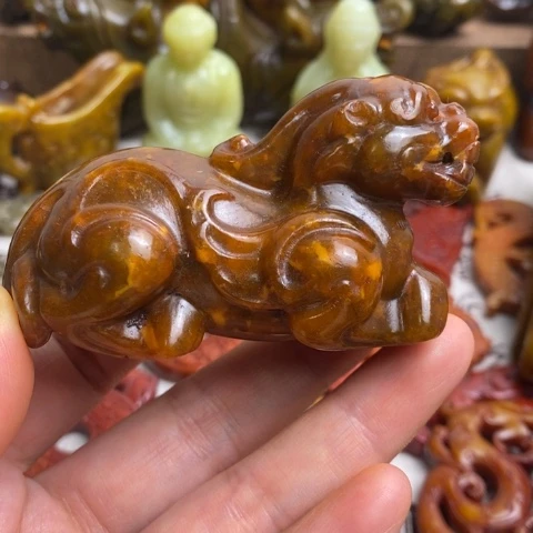 蛇纹石玉未镶嵌颈饰111